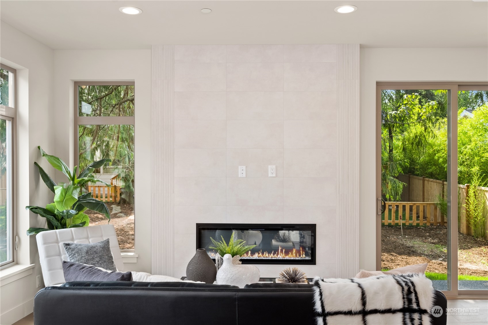 9227 125th Avenue NE