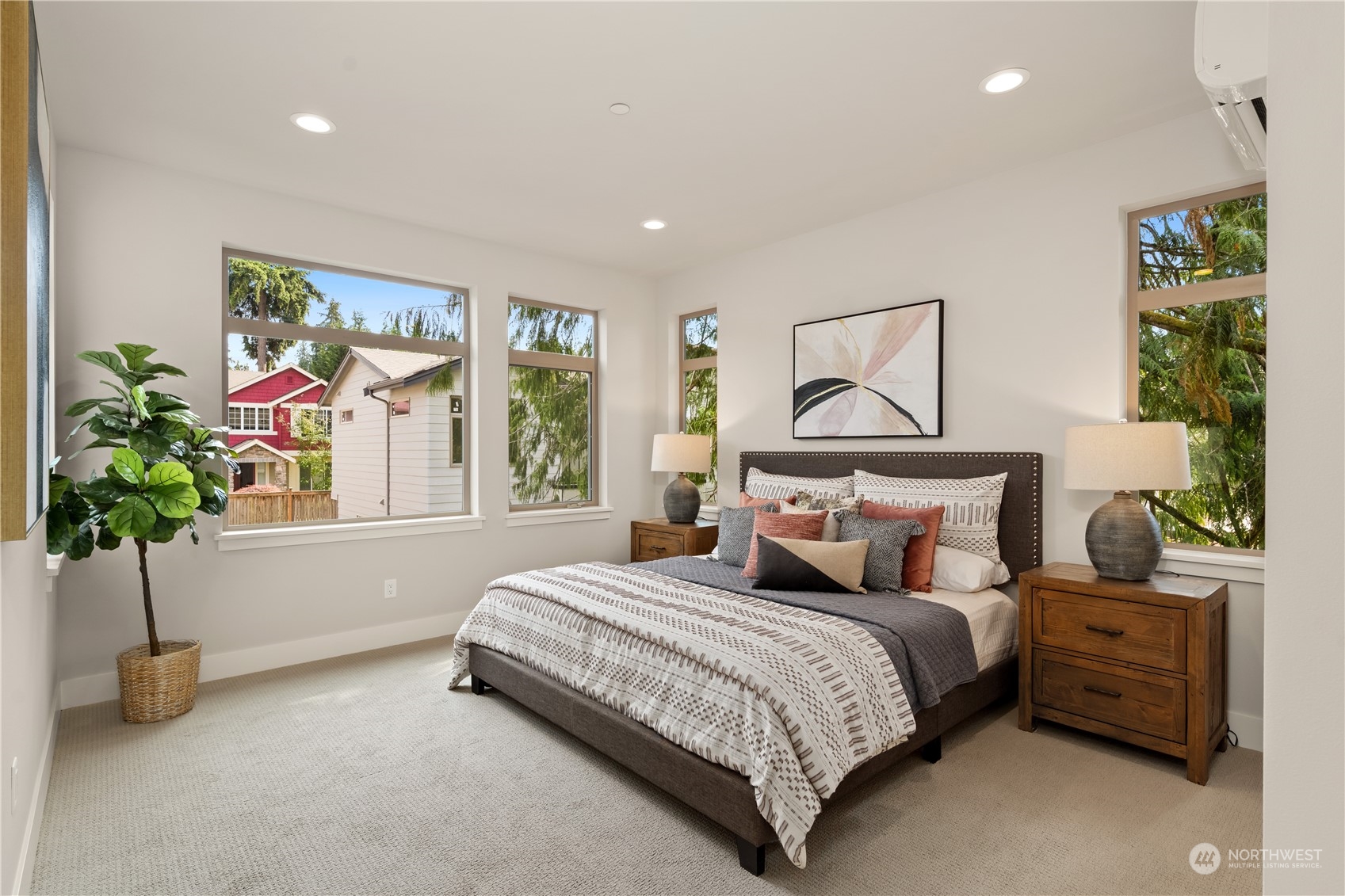 9227 125th Avenue NE