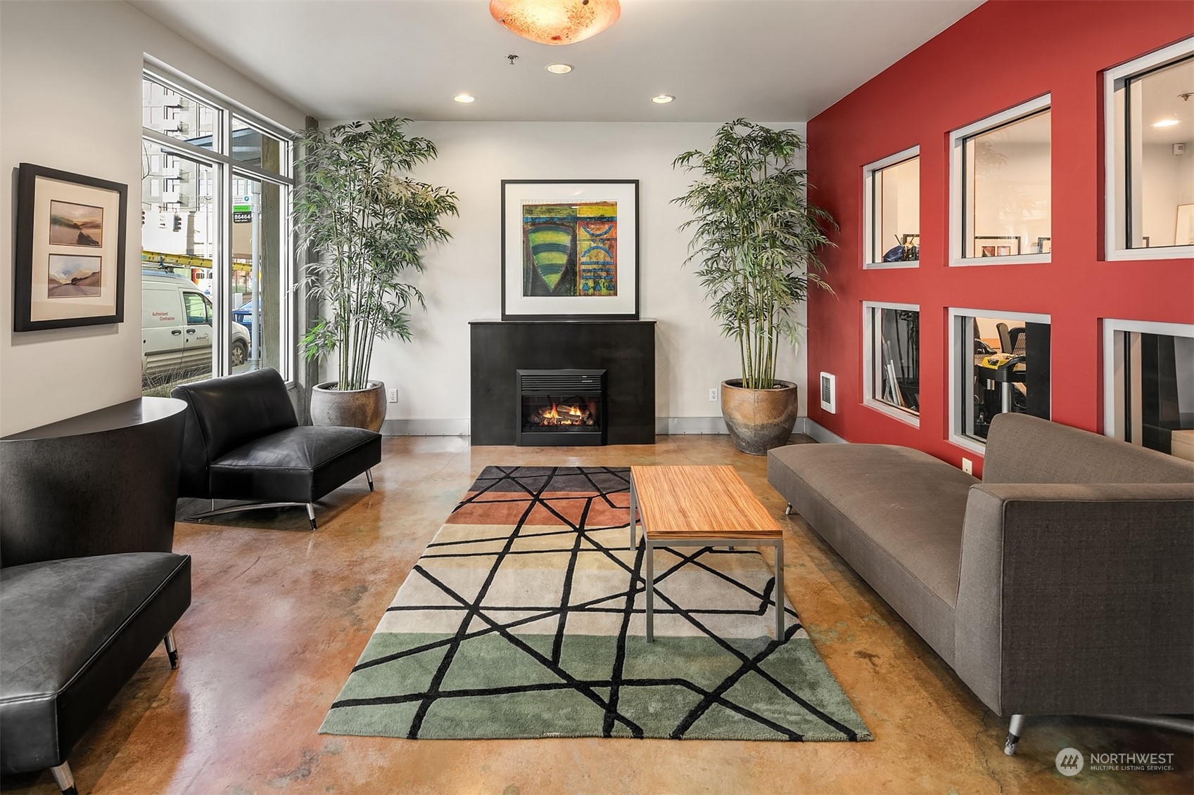 2440 Western Avenue Unit: 513