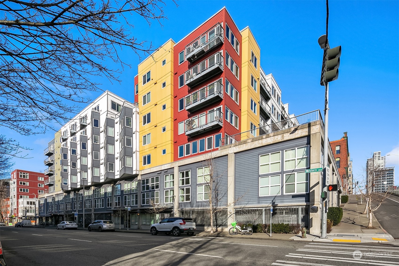 2440 Western Avenue Unit: 513