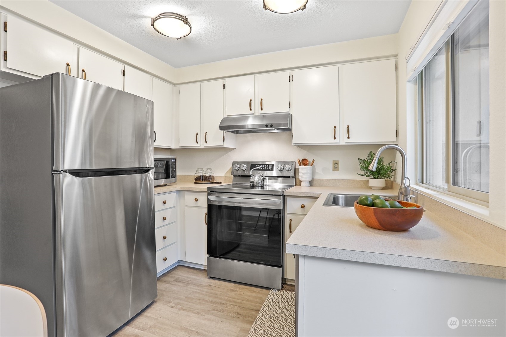 4218 156th Street SW Unit: 7C