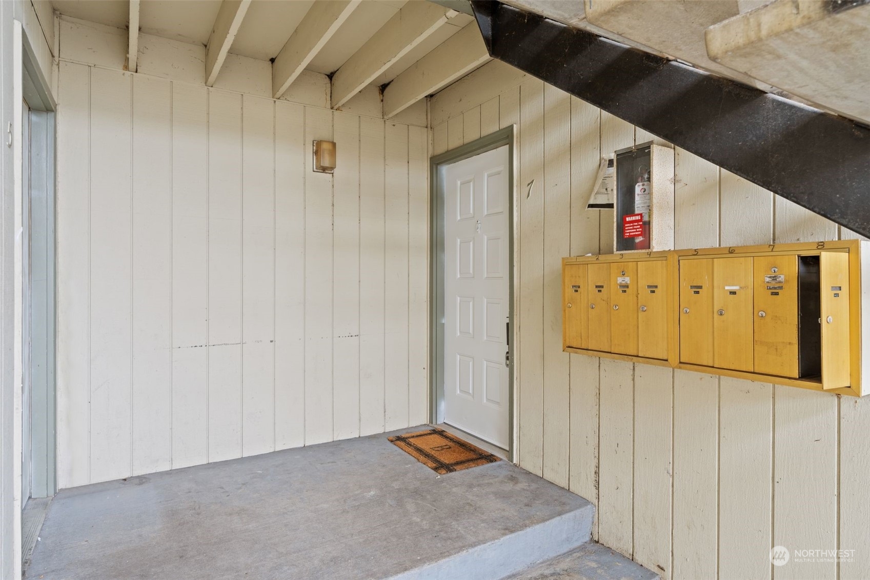 1617 Maple Lane Unit: E7