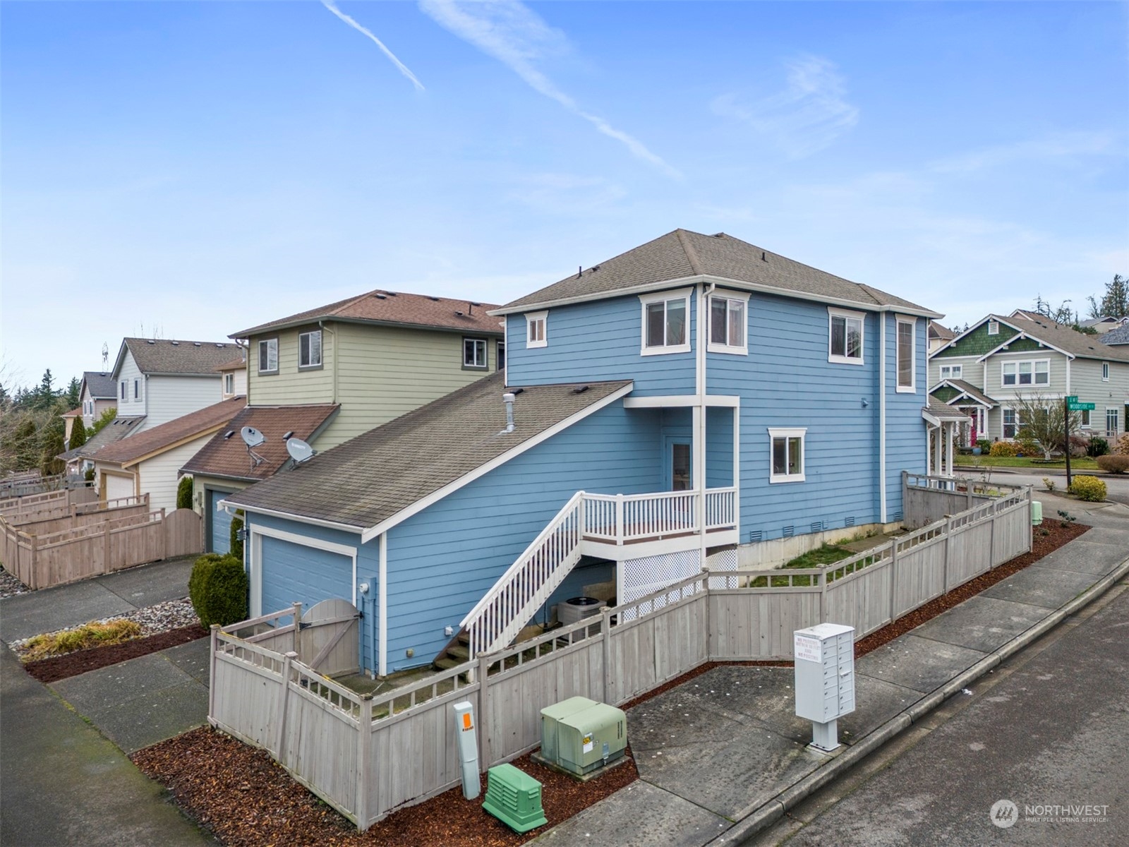 16761 Woodside Drive SE