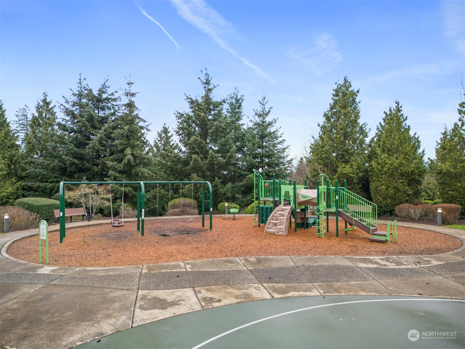 16761 Woodside Drive SE