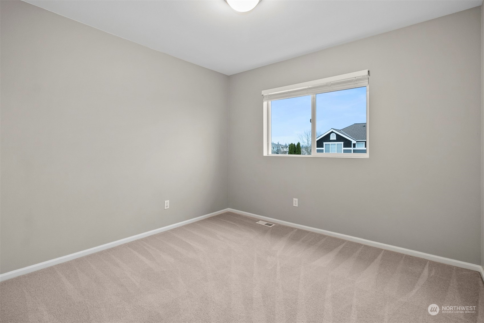 16761 Woodside Drive SE