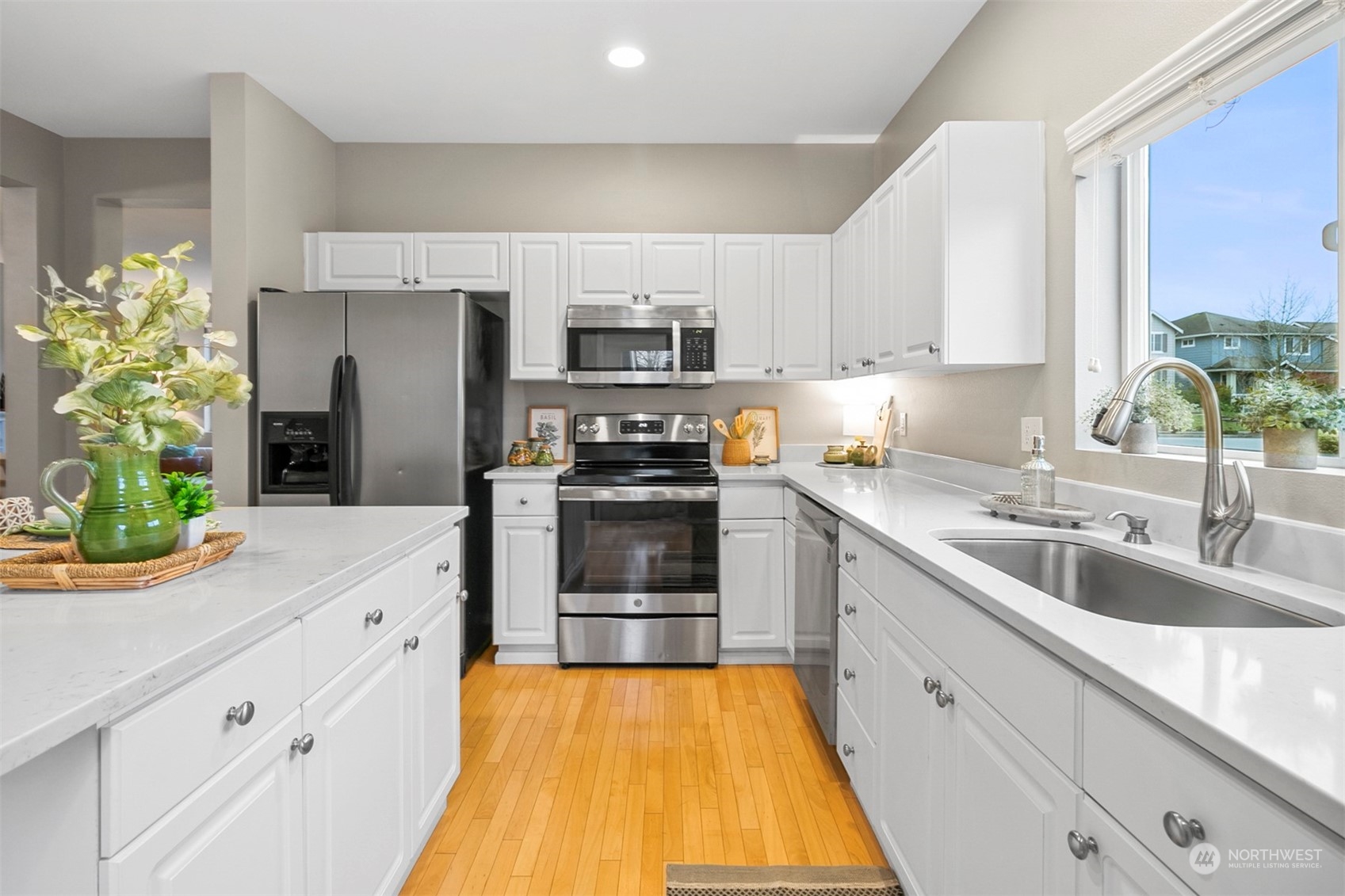 16761 Woodside Drive SE