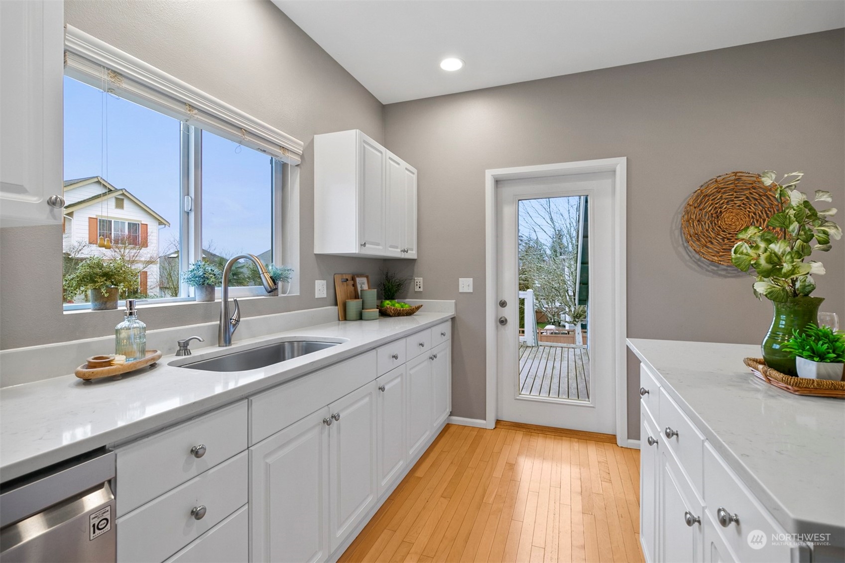 16761 Woodside Drive SE