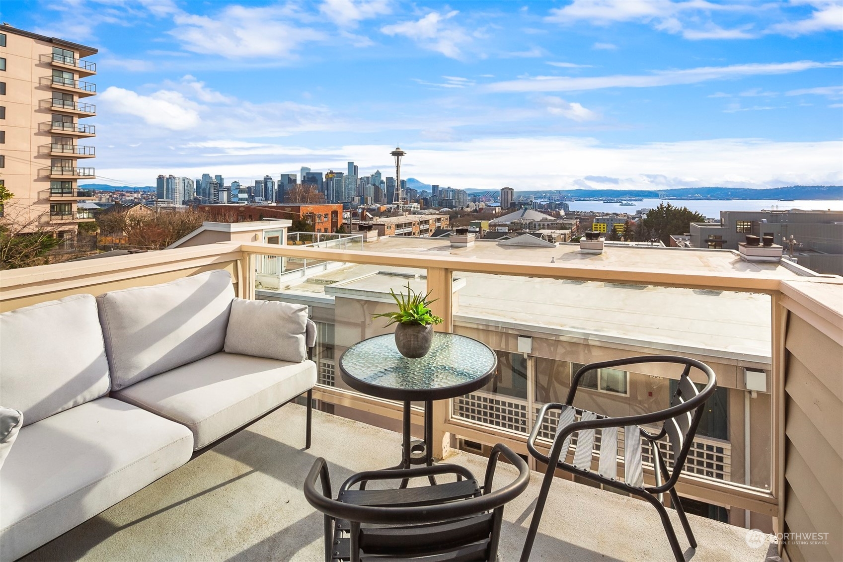 15 Prospect Street Unit: B201