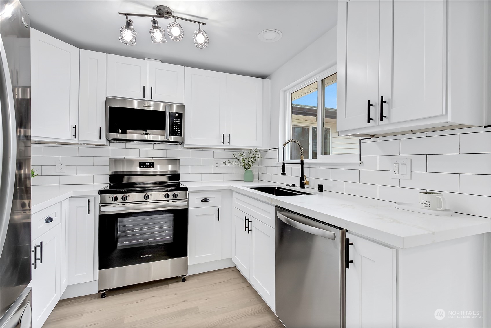 7232 S Wapato Street