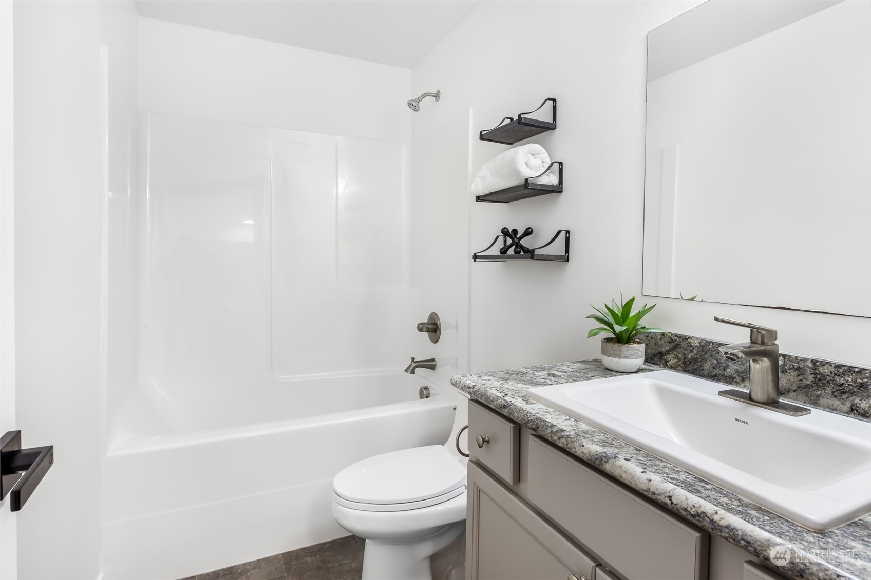 1651 SW Mulberry Place #E203
