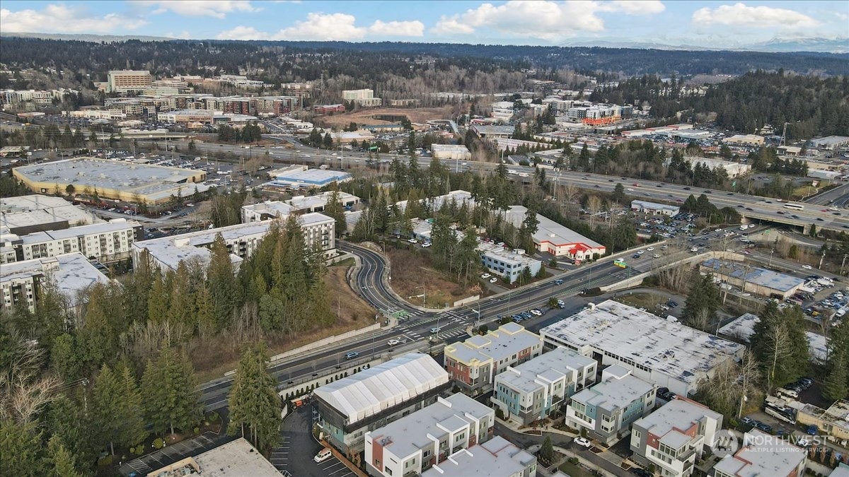 11526 117th Lane NE Unit: 5