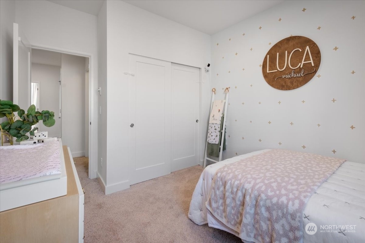 11526 117th Lane NE Unit: 5