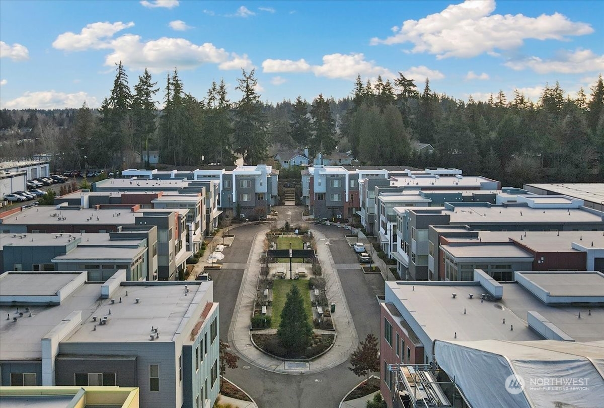 11526 117th Lane NE Unit: 5