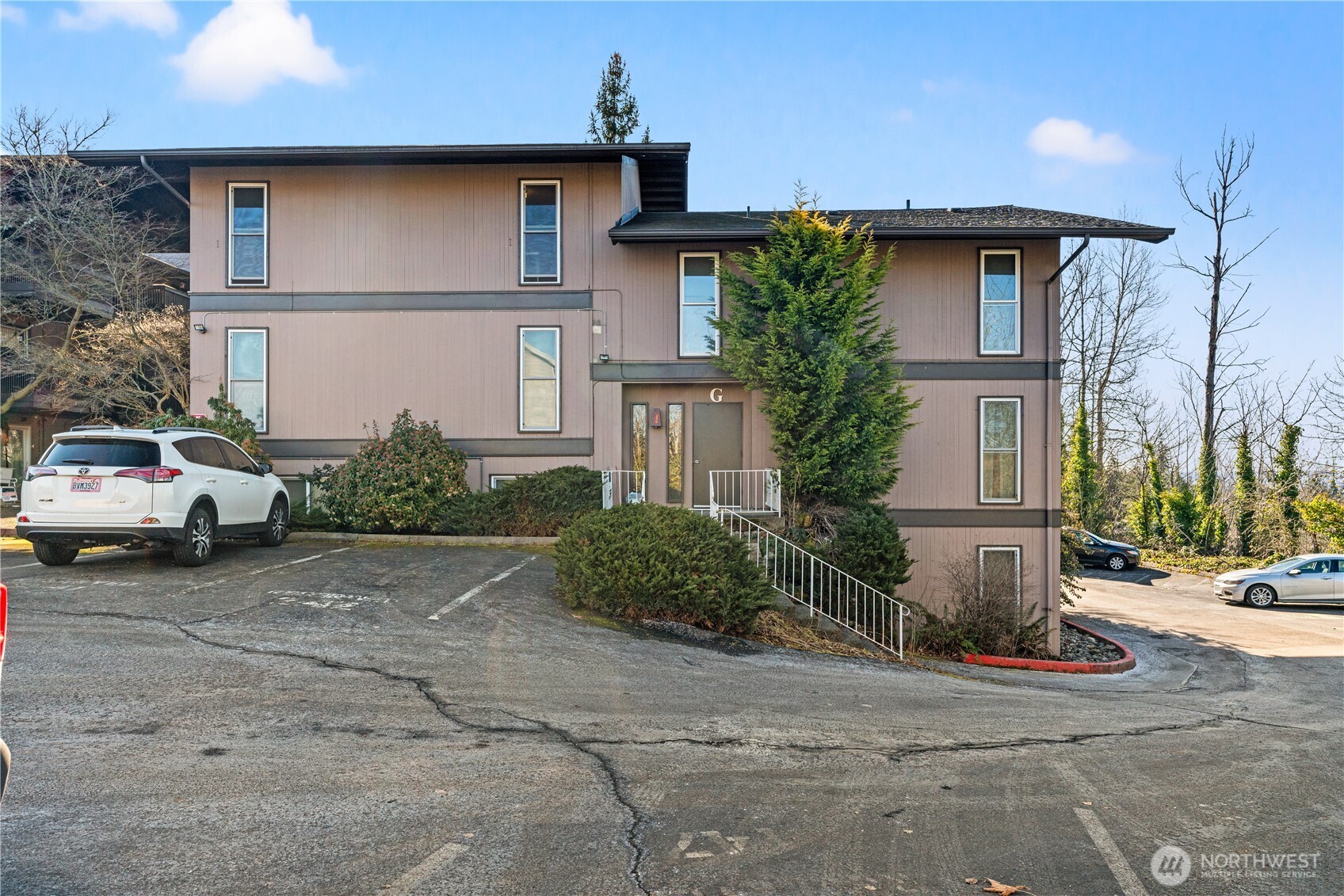 1425 S Puget Drive Unit: G6