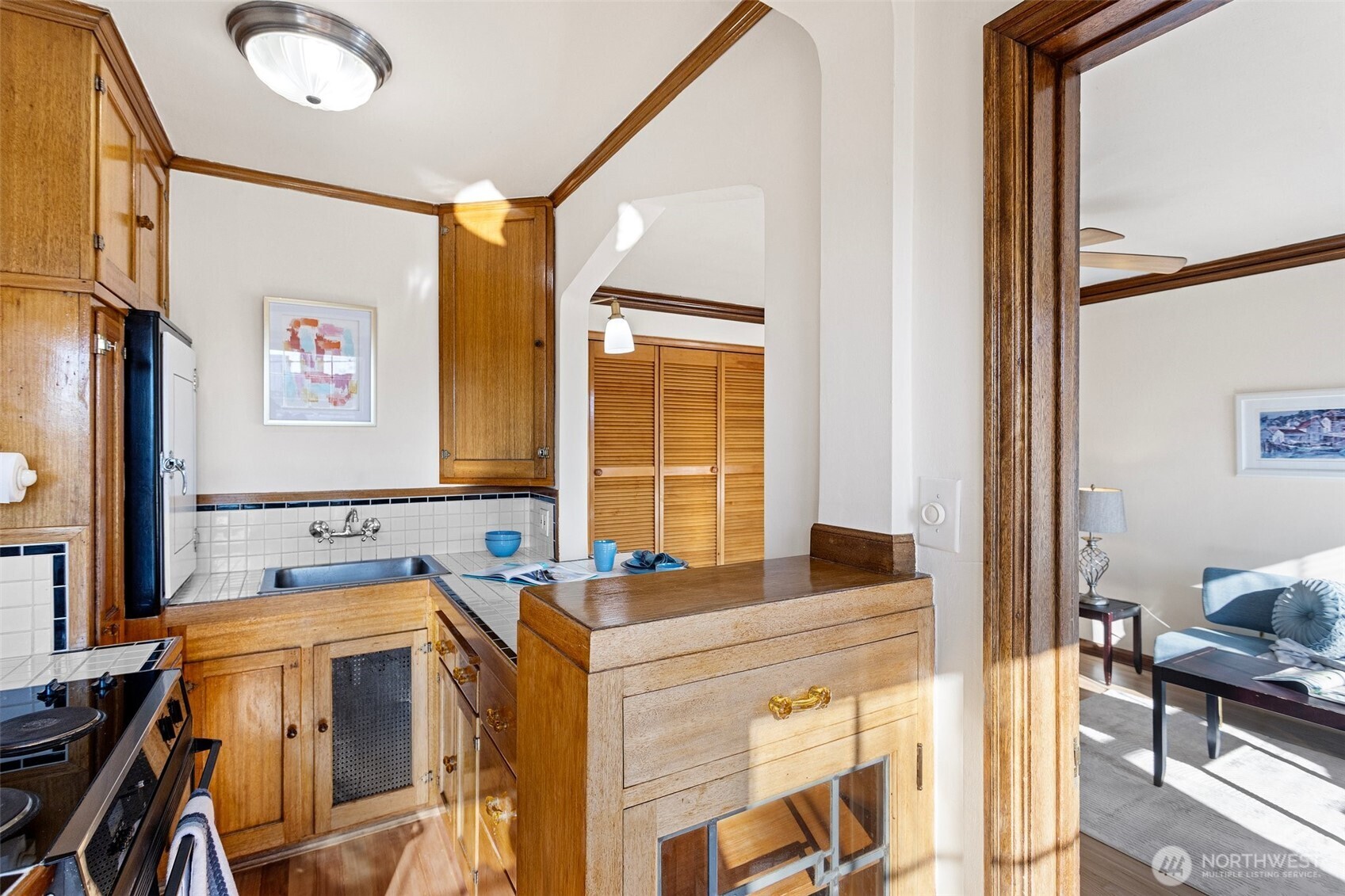 400 Boylston Avenue E Unit: 402