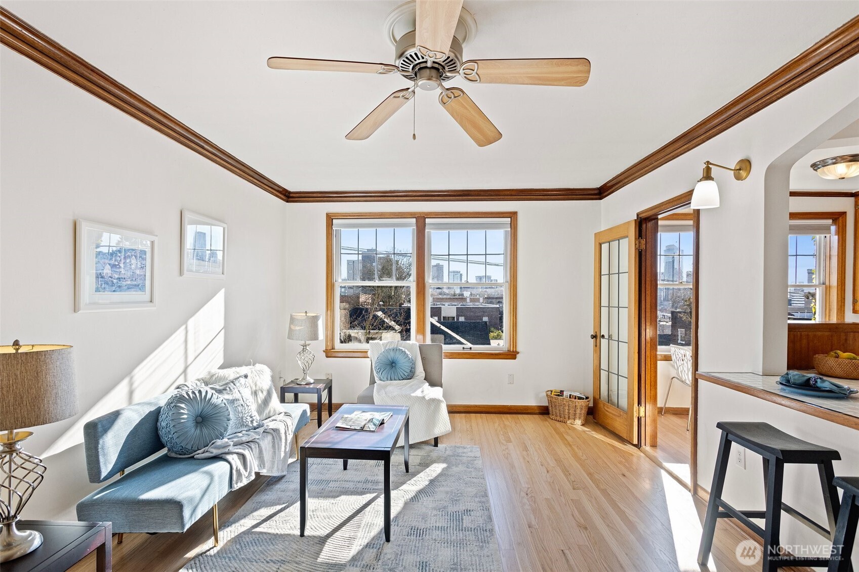 400 Boylston Avenue E Unit: 402