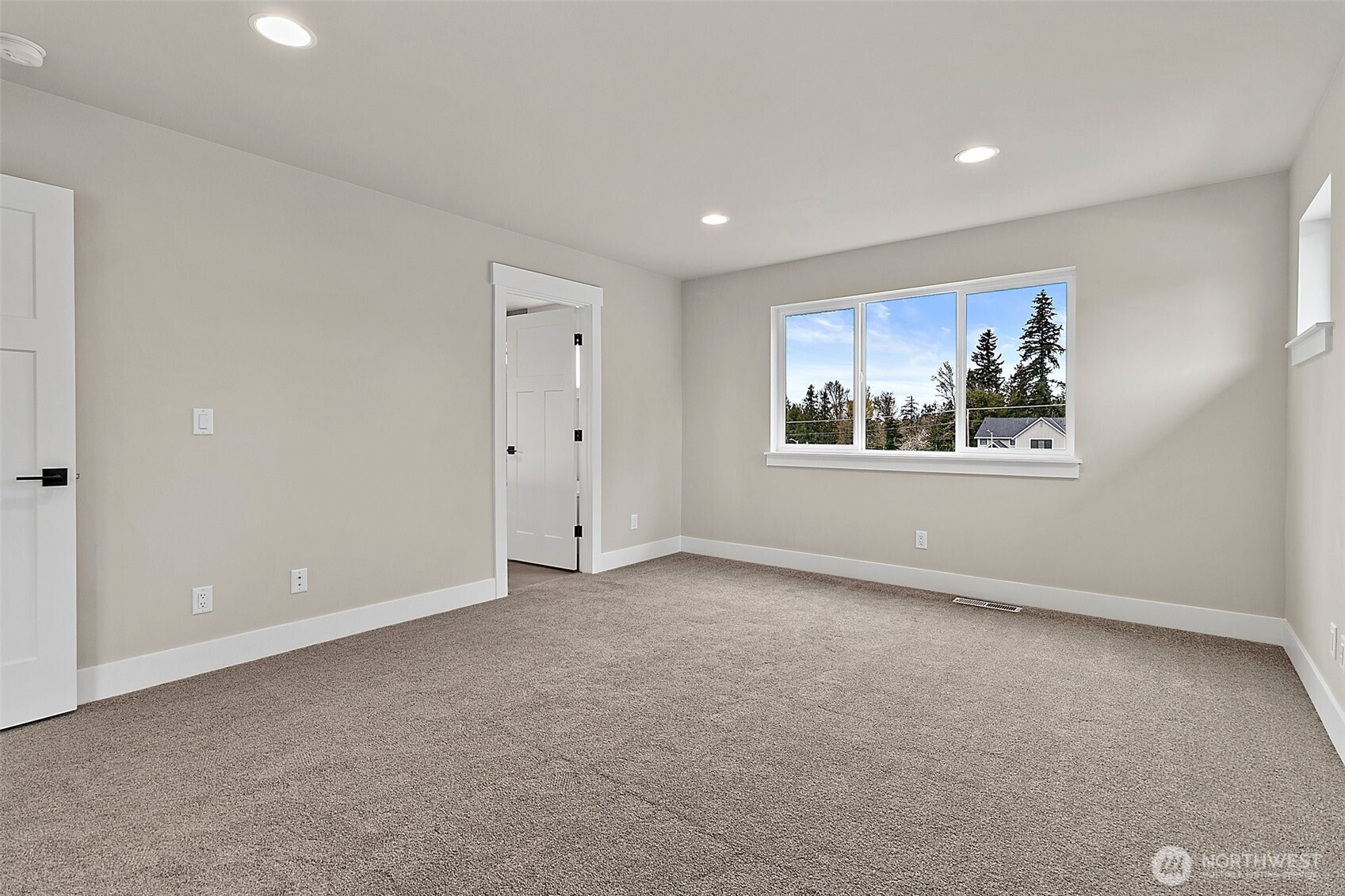 20214 125th Avenue NE Unit: SM2-06