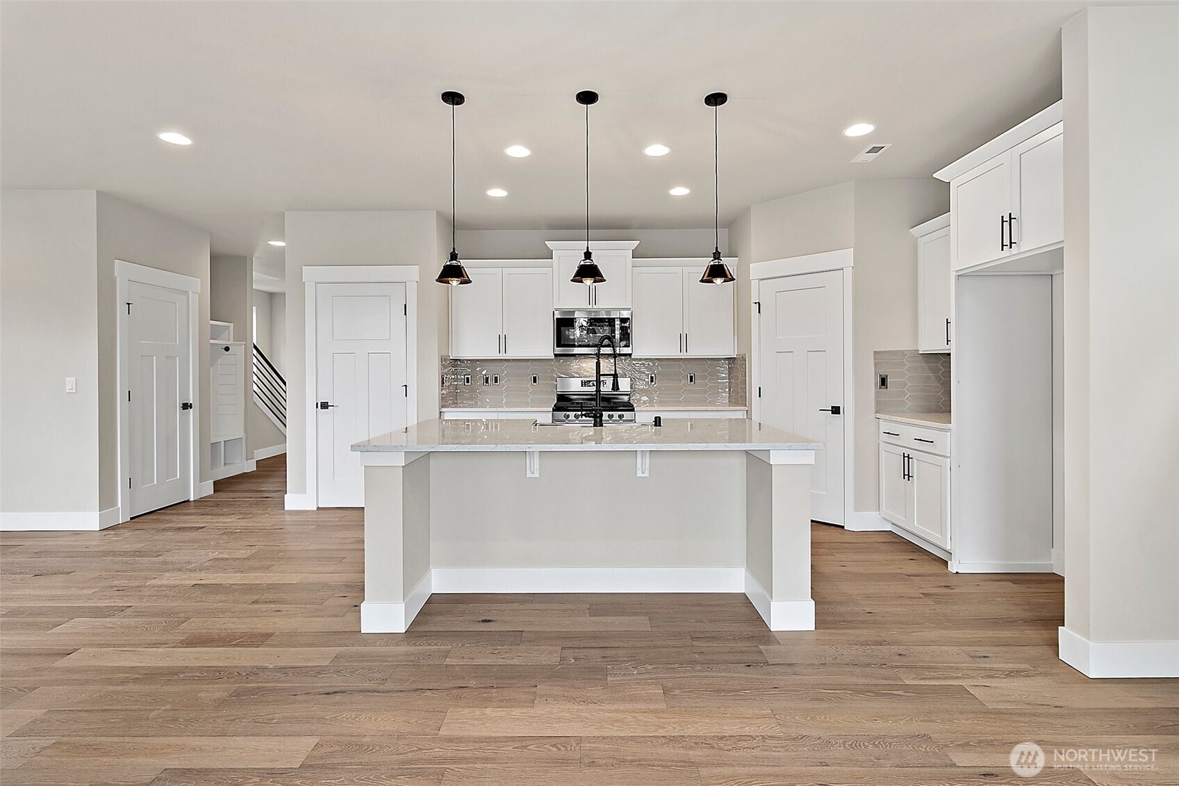 20214 125th Avenue NE Unit: SM2-06