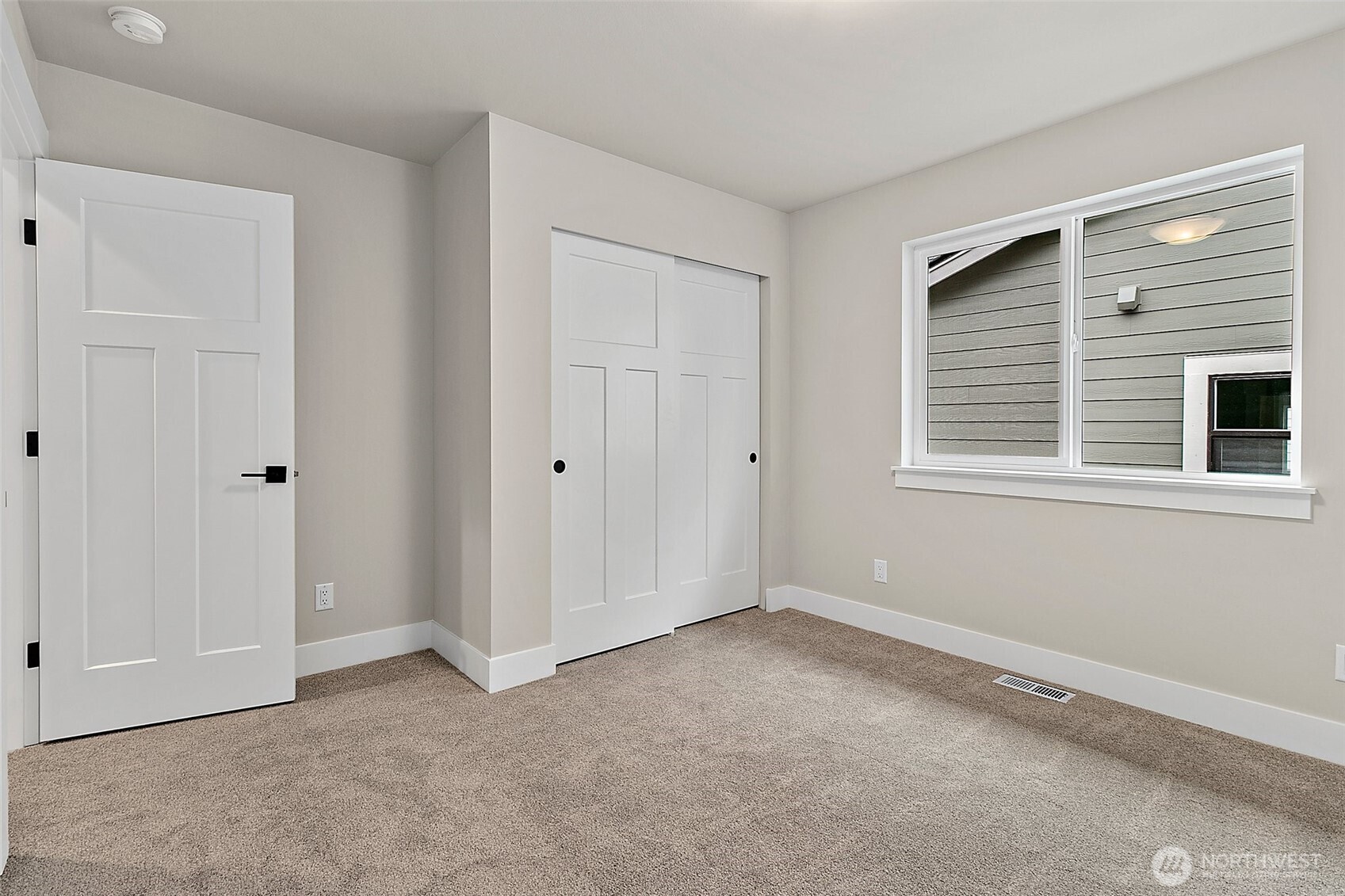 20214 125th Avenue NE Unit: SM2-06