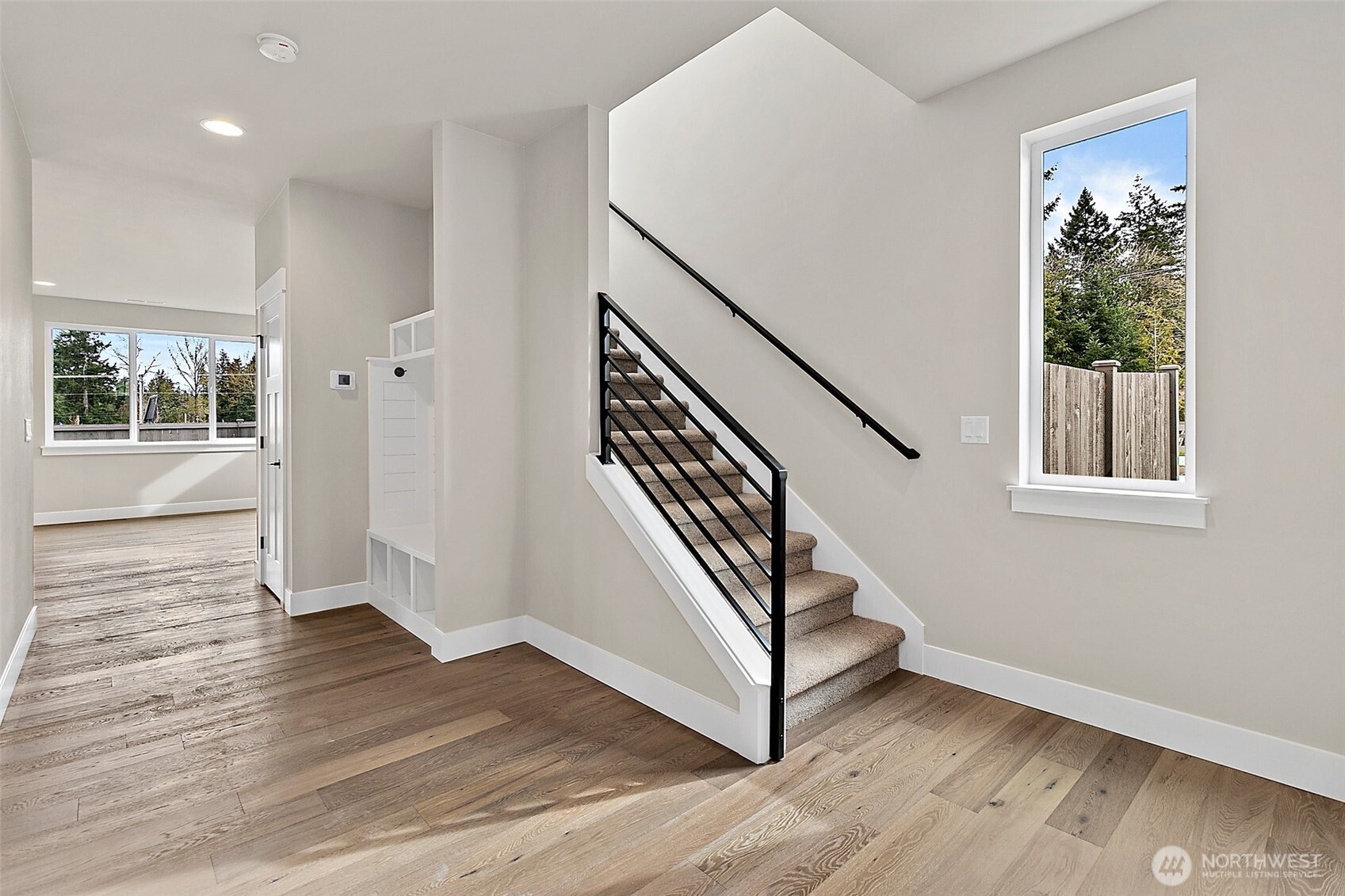 20214 125th Avenue NE Unit: SM2-06