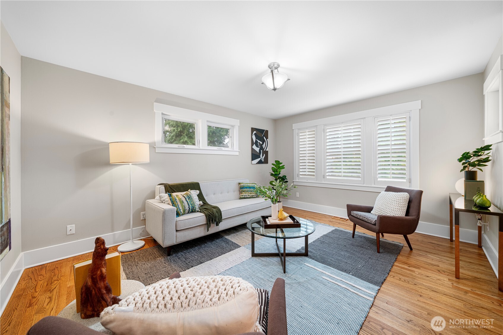 4021 Evanston Avenue N