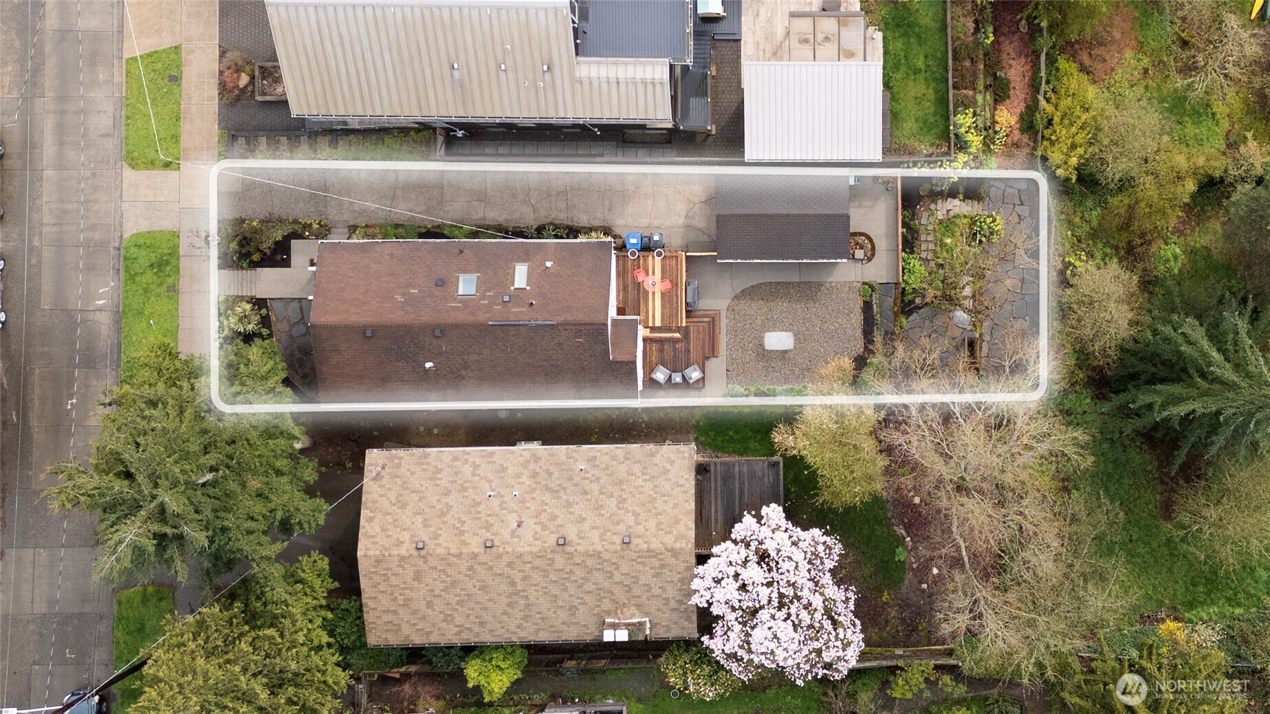 4021 Evanston Avenue N