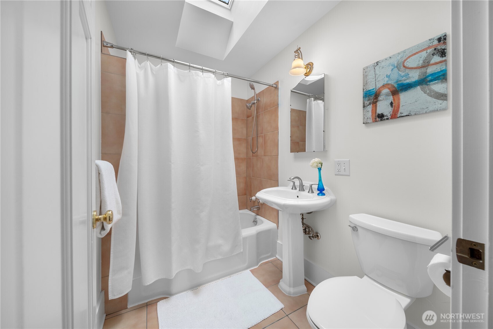 4021 Evanston Avenue N