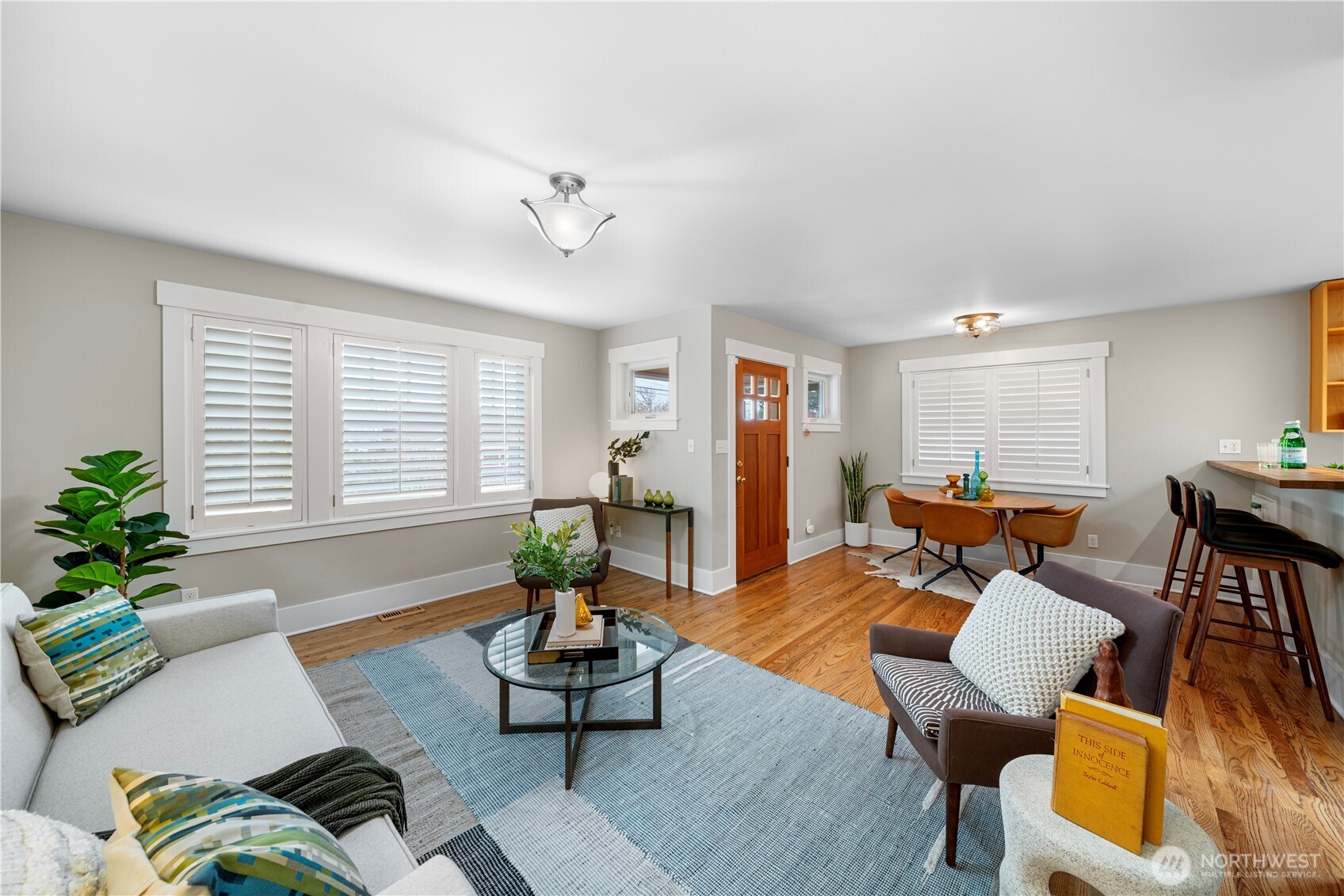 4021 Evanston Avenue N