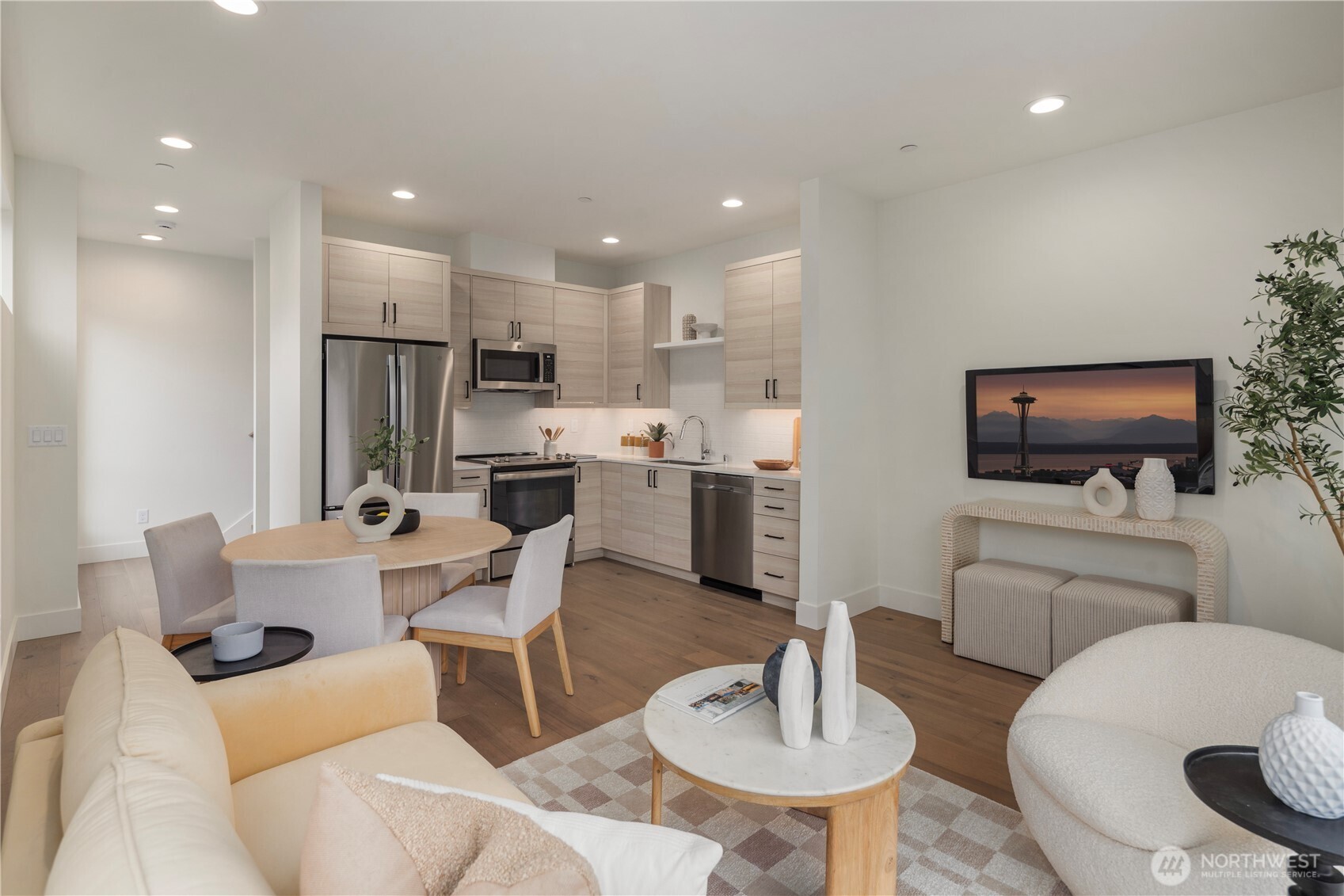 932 27th Avenue Unit: B