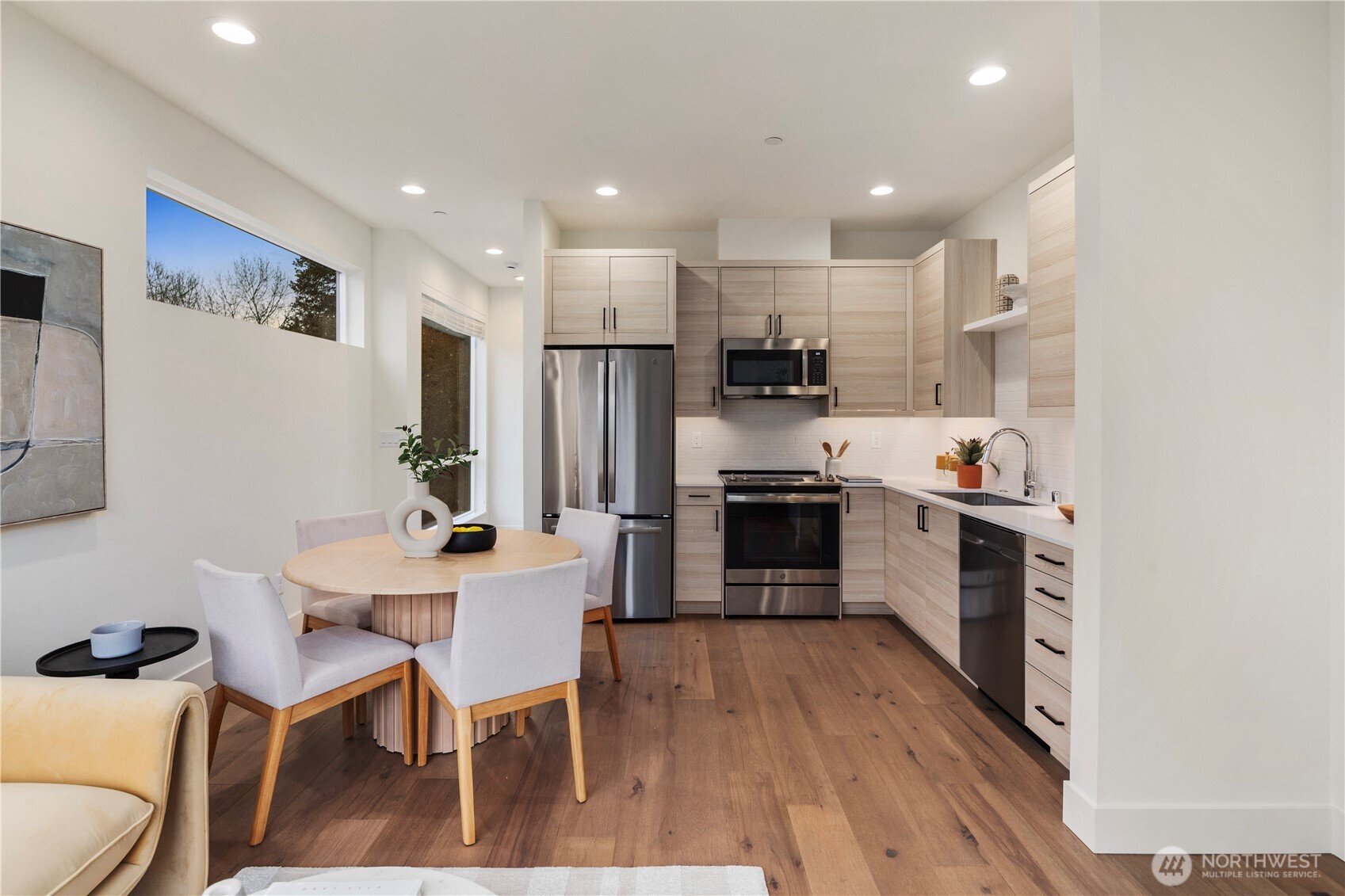932 27th Avenue Unit: B