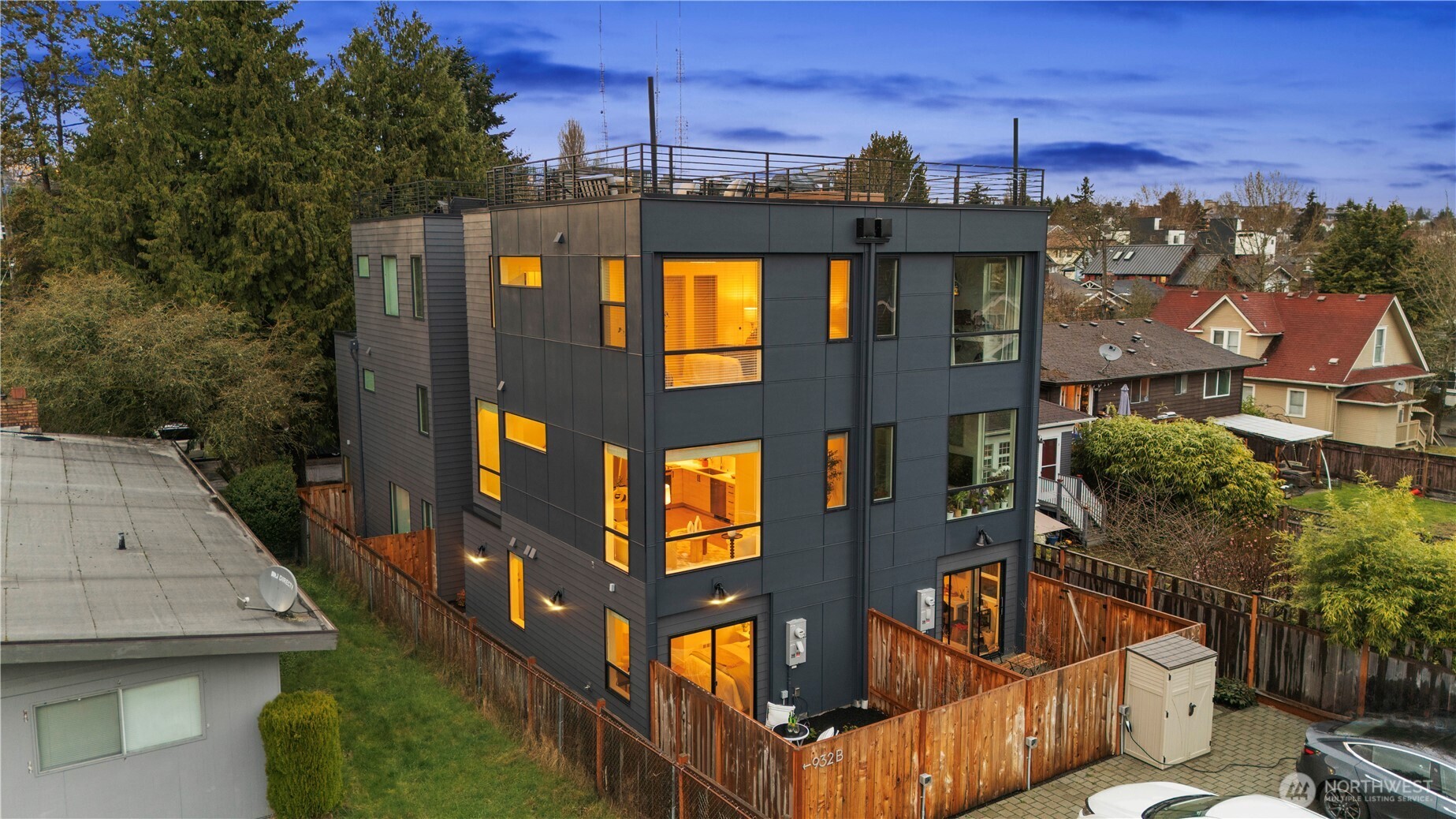 932 27th Avenue Unit: B