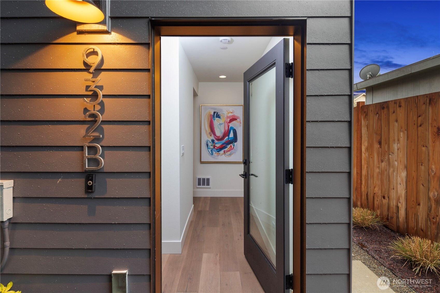 932 27th Avenue Unit: B