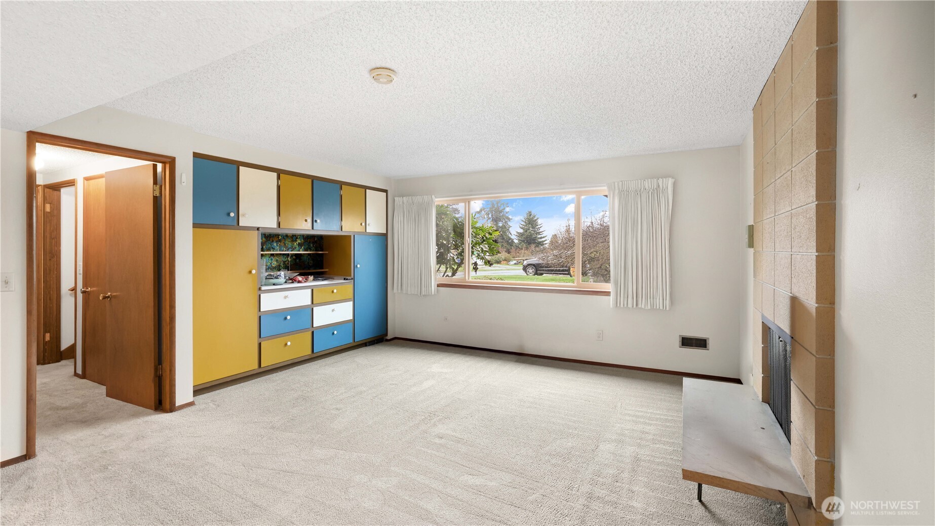 15824 13th Avenue SW