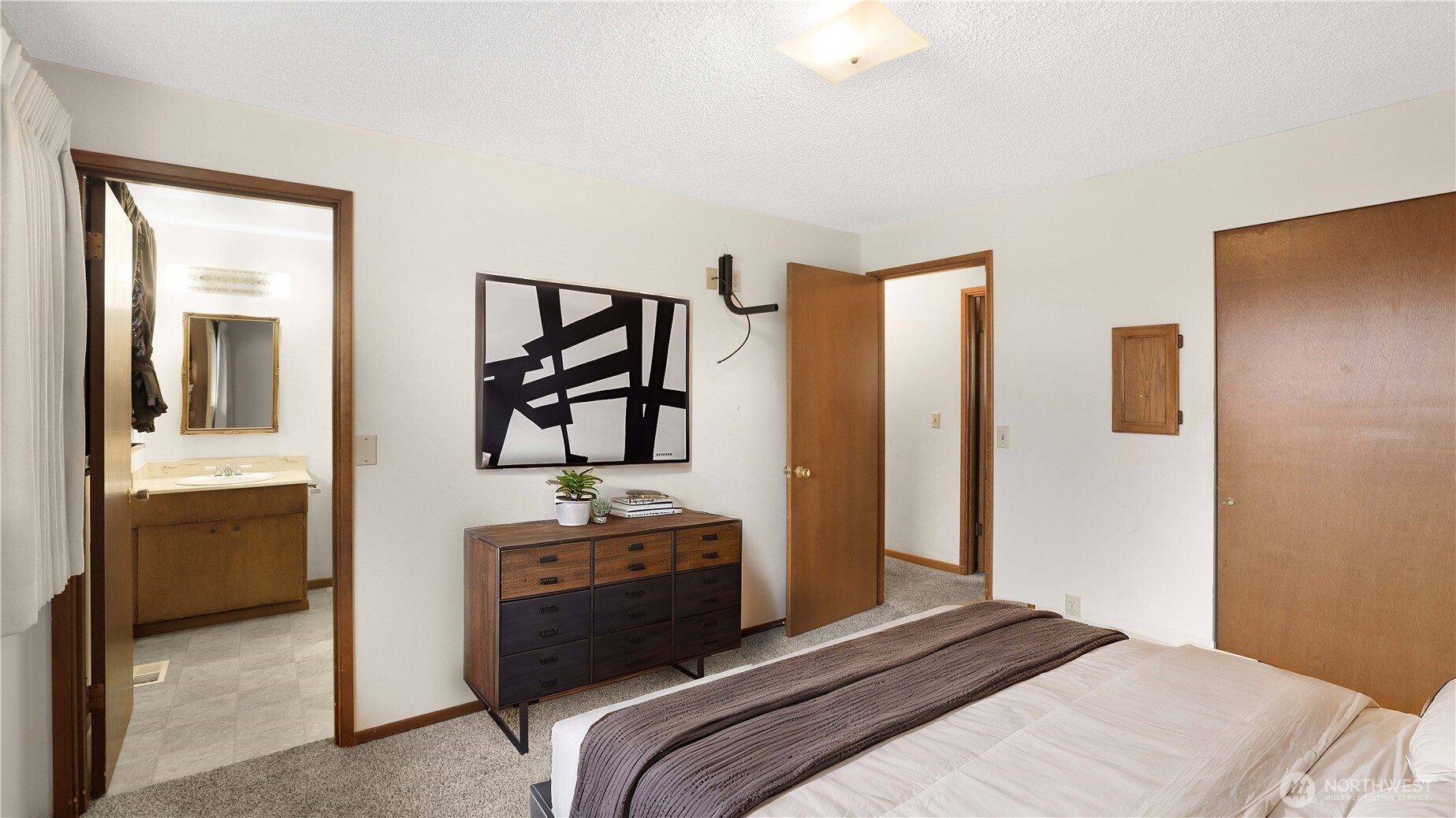 15824 13th Avenue SW