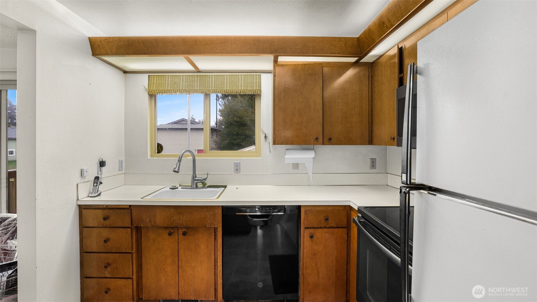 15824 13th Avenue SW