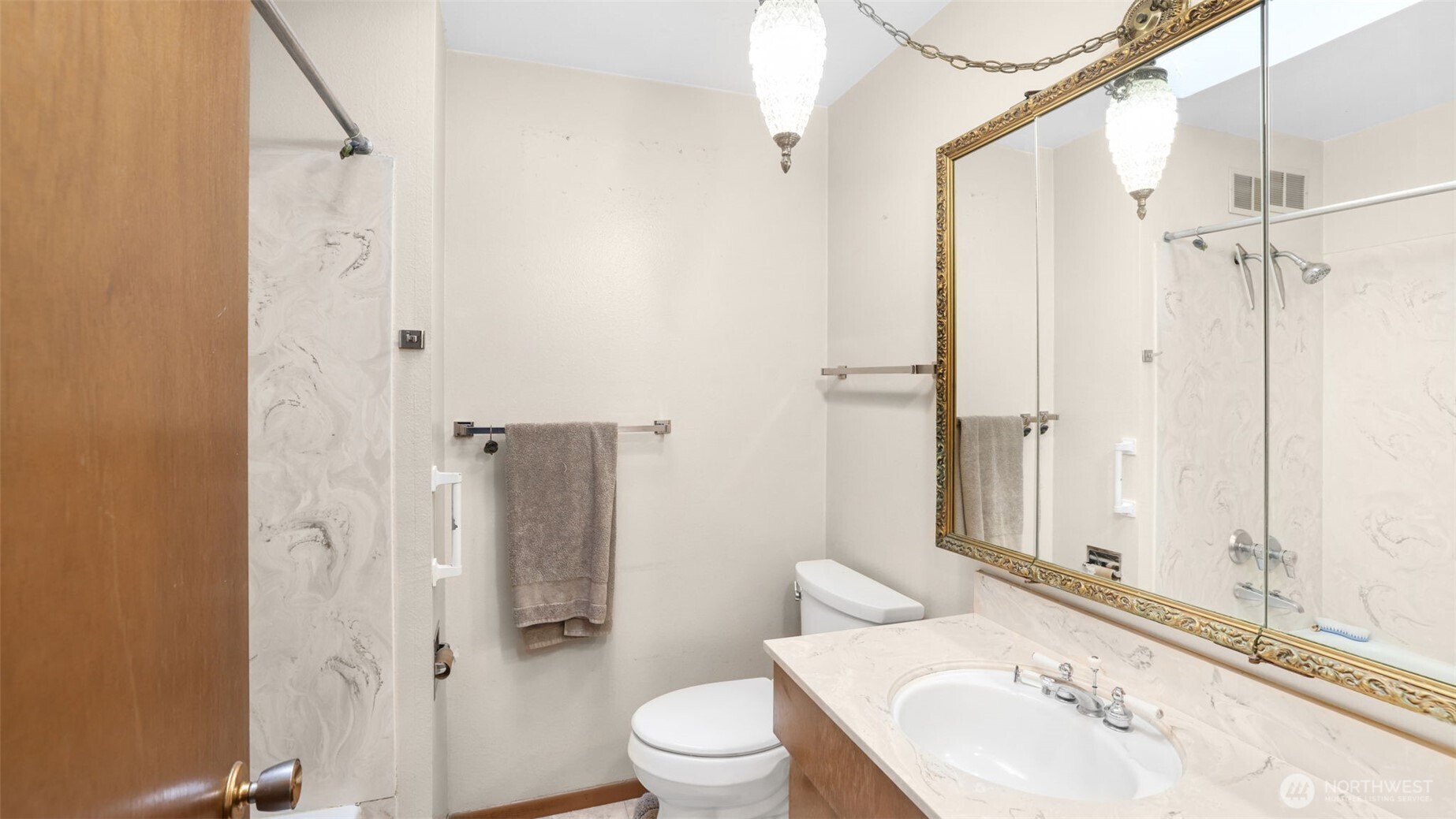 15824 13th Avenue SW