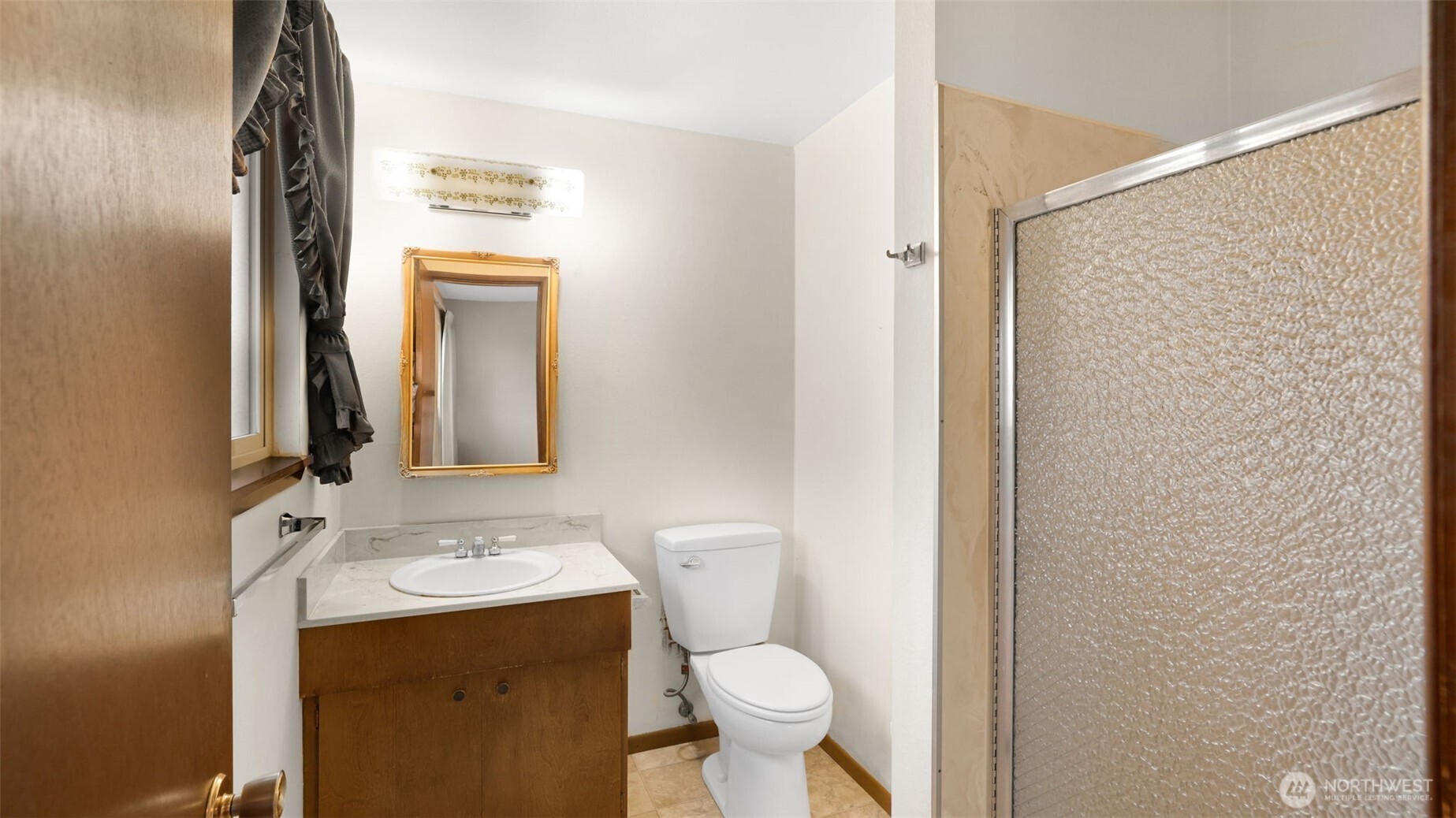 15824 13th Avenue SW