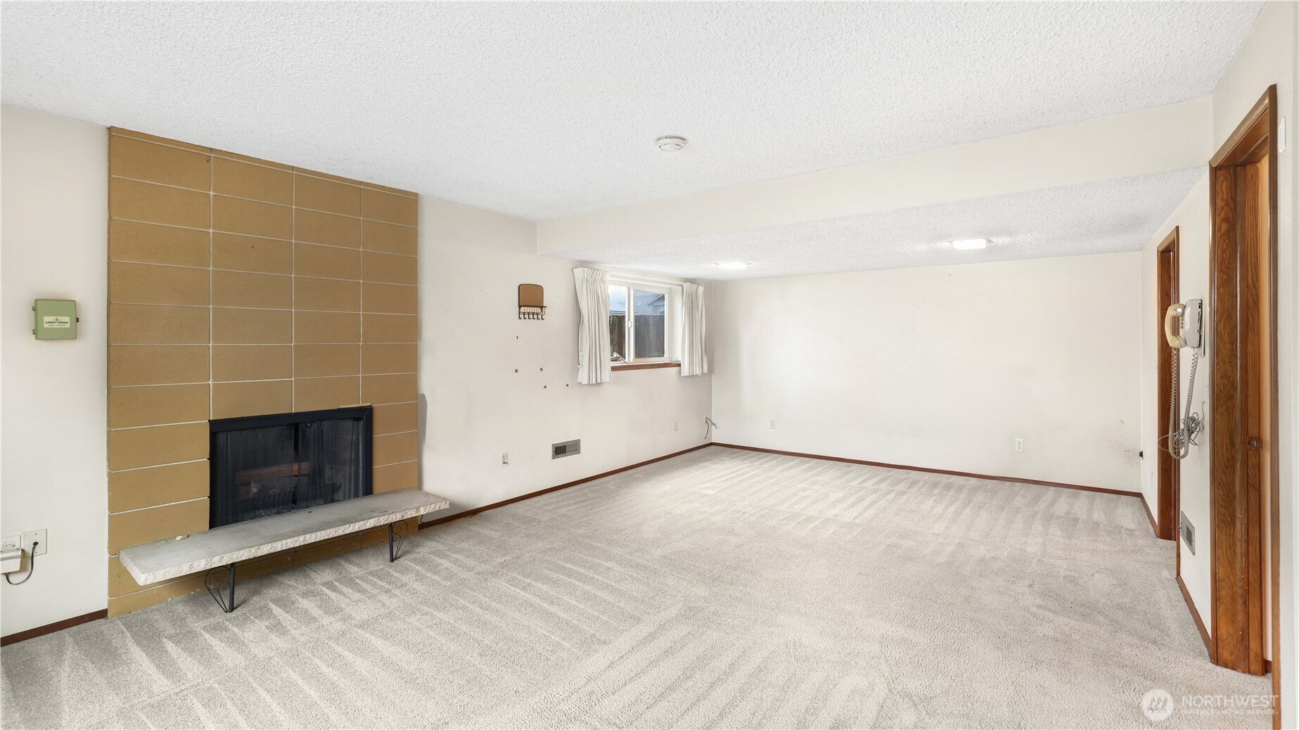 15824 13th Avenue SW