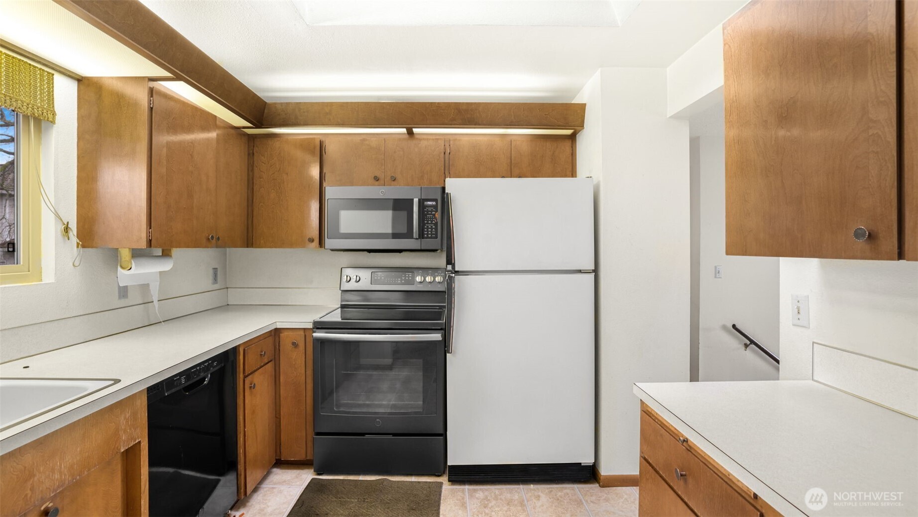 15824 13th Avenue SW