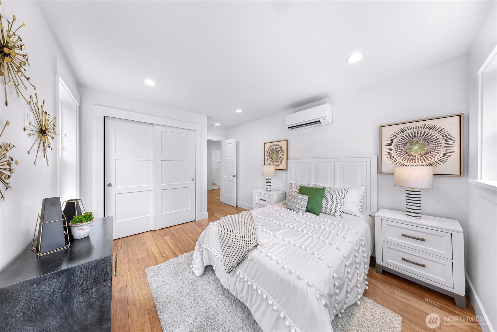 13726 Densmore Avenue N