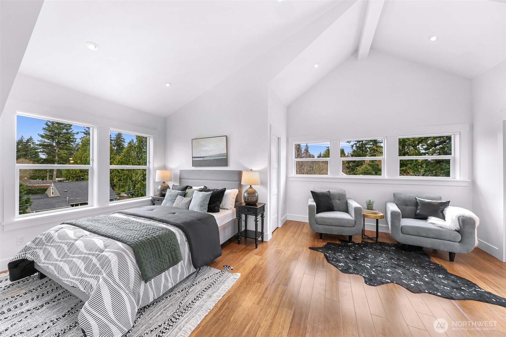 13726 Densmore Avenue N