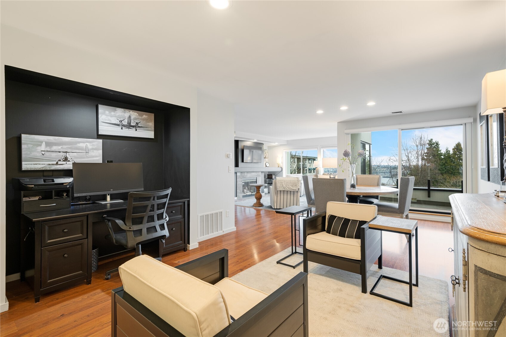 2410 Aurora Avenue N Unit: 107