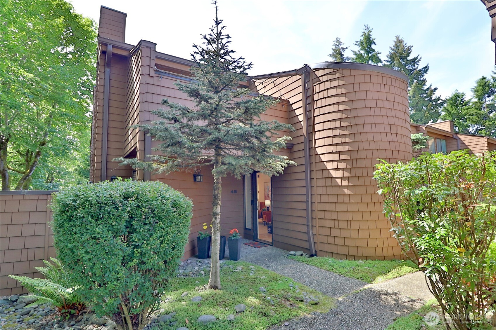 11500 NE 128th Street Unit: 48