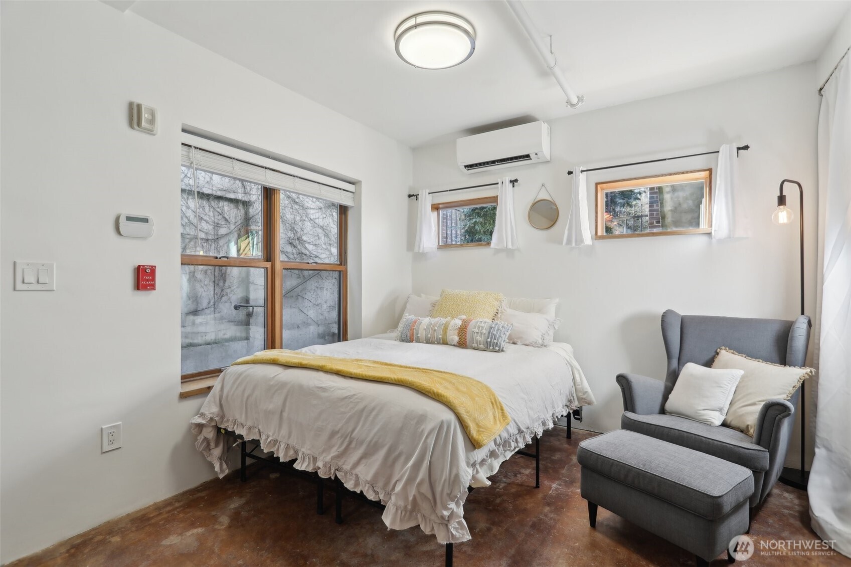 1122 Broadway E Unit: 101