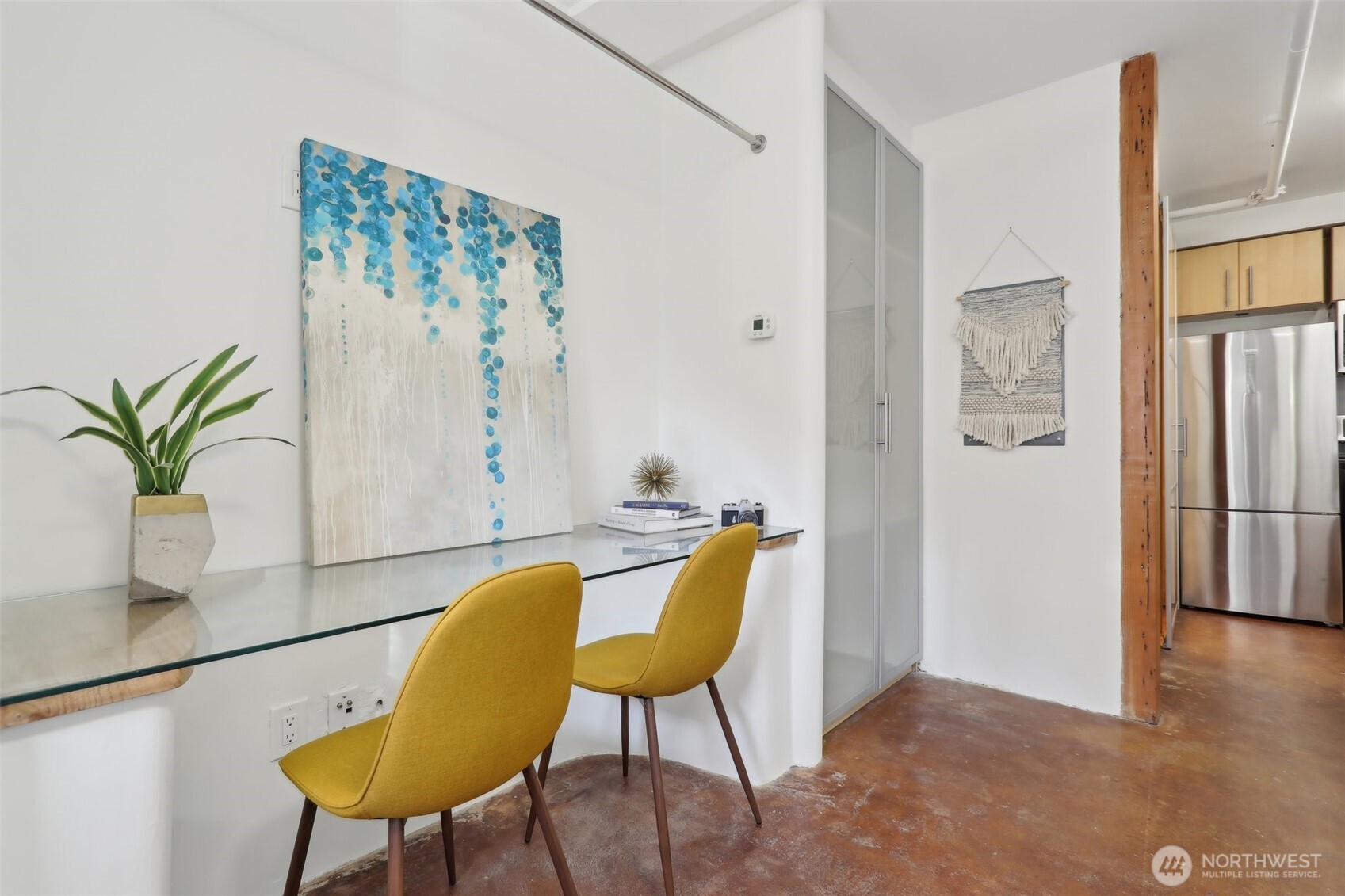 1122 Broadway E Unit: 101