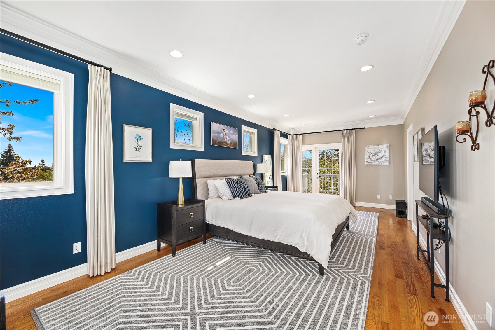 10250 37th Avenue SW