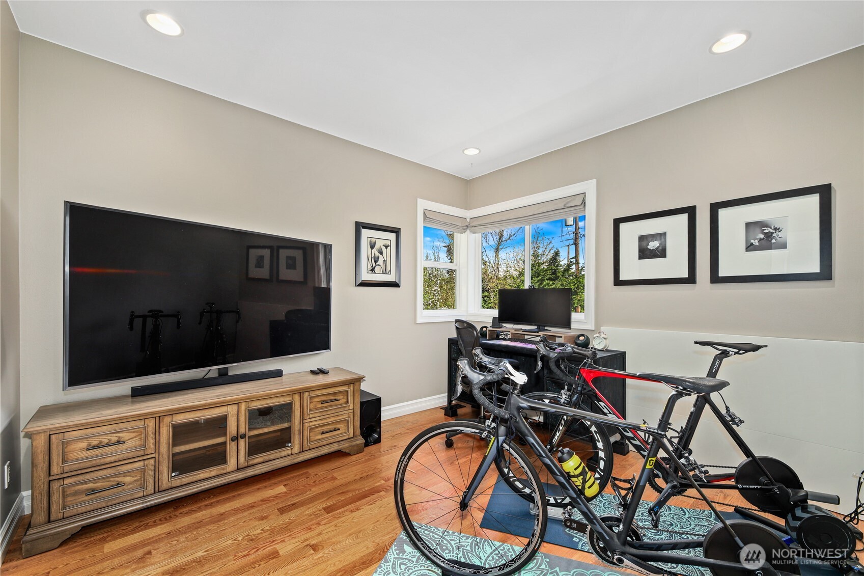 10250 37th Avenue SW