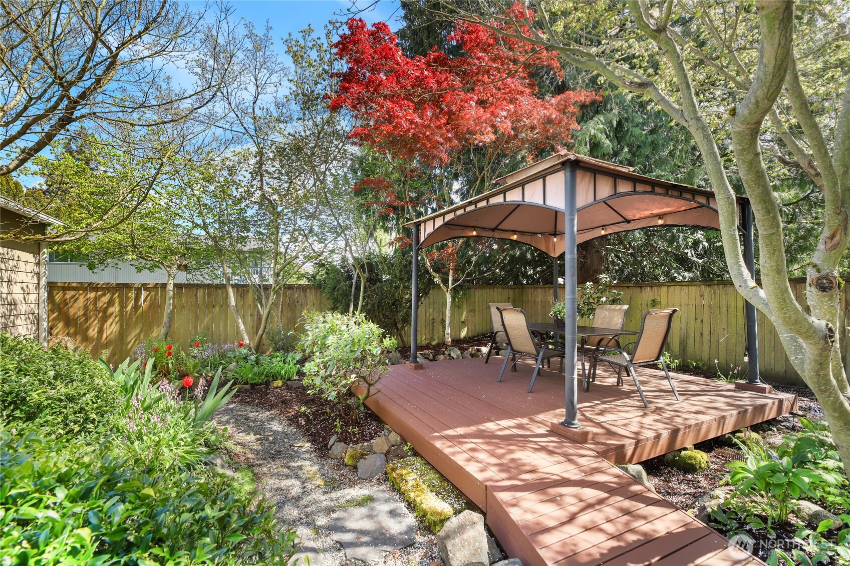 10250 37th Avenue SW