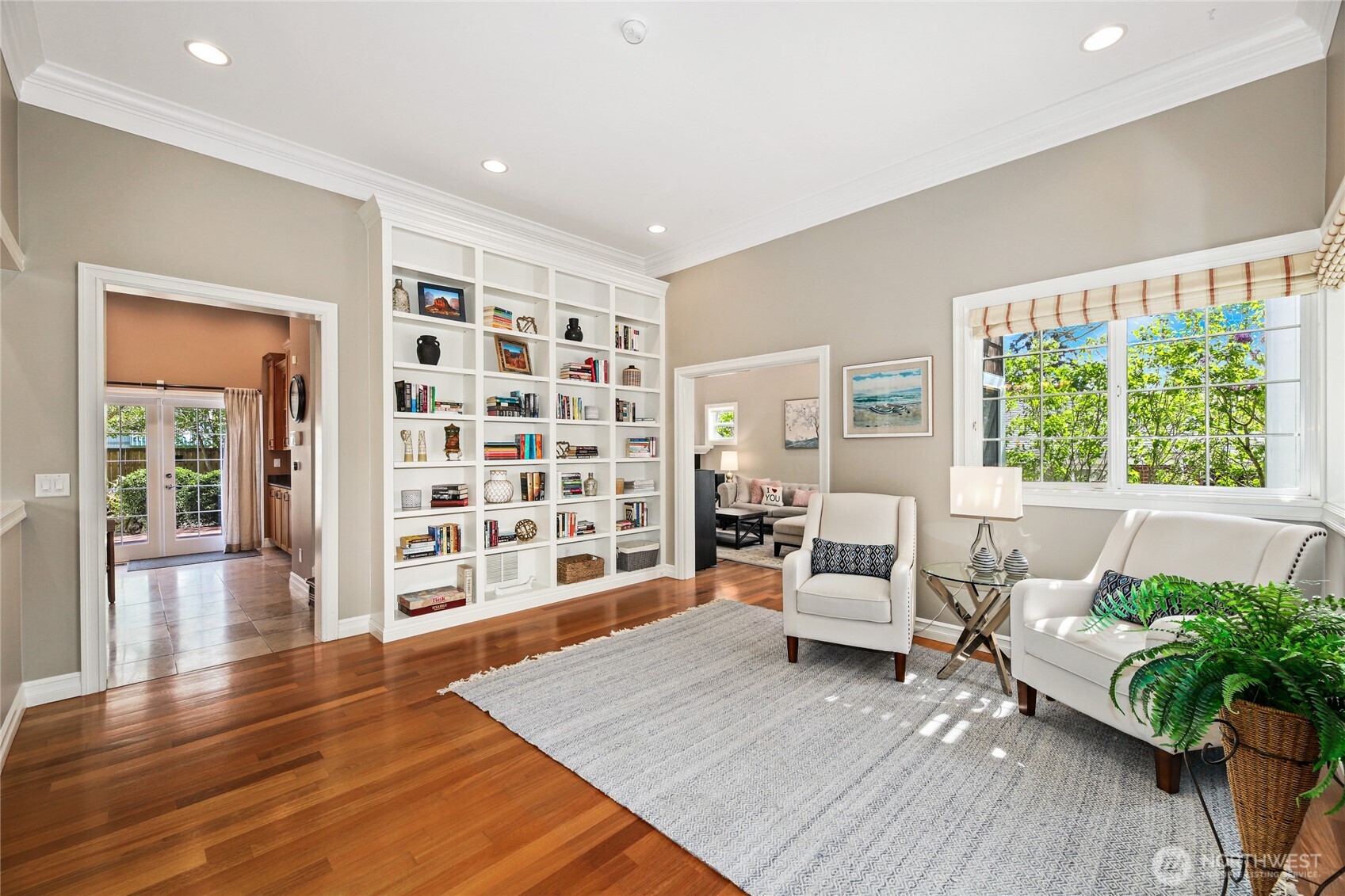 10250 37th Avenue SW