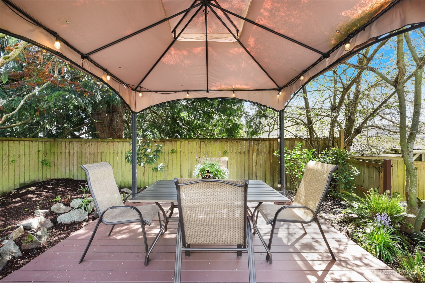 10250 37th Avenue SW